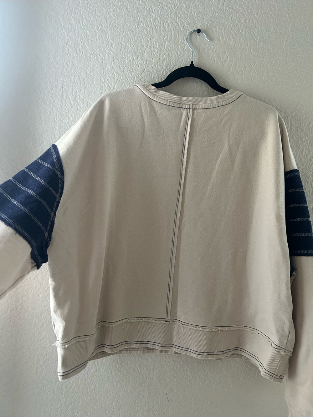 Pilcro navy blue cream sweatshirt stars - Picture 4 of 5